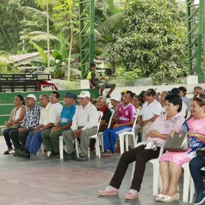 Agasajo Navideño en Las Golondrinas 