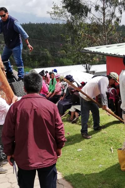Galpones escuelas